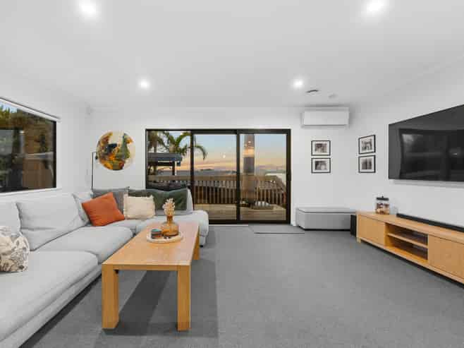 6 Cloghan Close, Massey