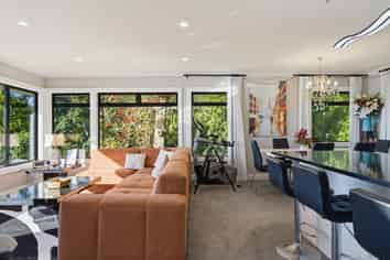 65M West End Road, Ohope