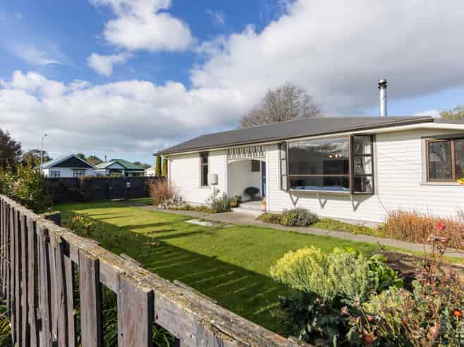 12 Rochester Street, Linwood