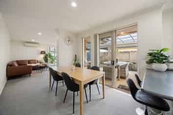 6 Saint Johns Avenue, Hamilton East