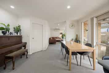 6 Saint Johns Avenue, Hamilton East