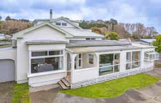 78, 78A an Wakefield Street, Whanganui East