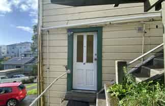 180 Hanson Street, Newtown
