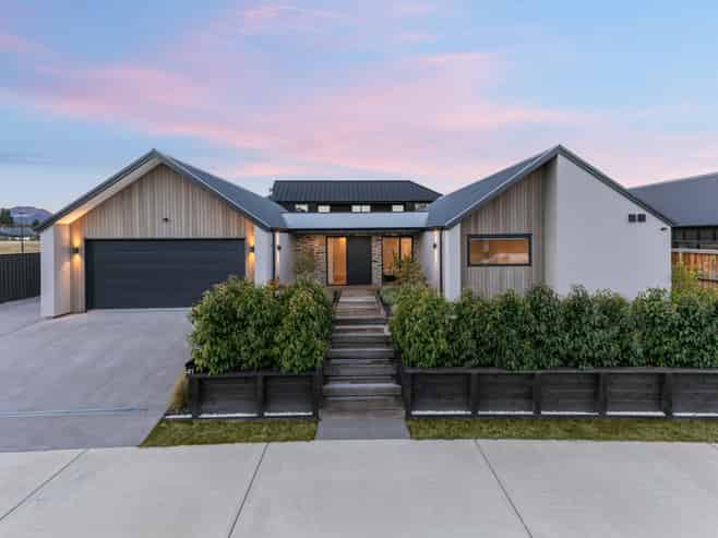 41 Avalon Station Drive, Wanaka