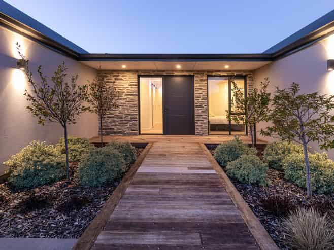 41 Avalon Station Drive, Wanaka