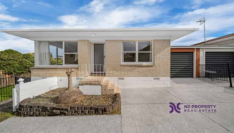 2/17 Jenelin Road Glendene, Glendene