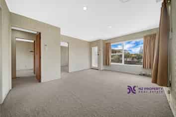 2/17 Jenelin Road Glendene, Glendene