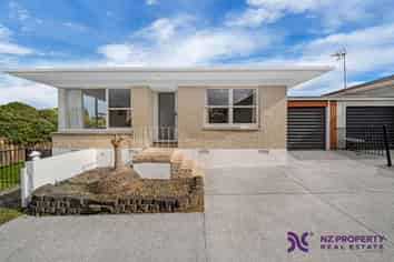 2/17 Jenelin Road Glendene, Glendene