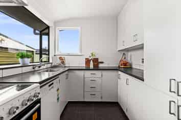 141 Westminster Avenue, Tamatea