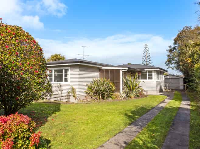 26 Oak Street, Mangapapa