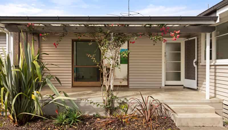 26 Oak Street, Mangapapa