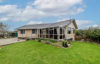 16 Tramway Road, Strathern