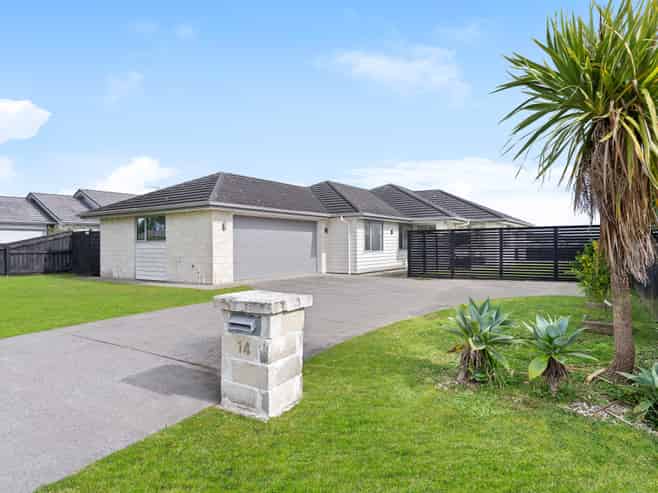 14 Hooton Drive, Huapai