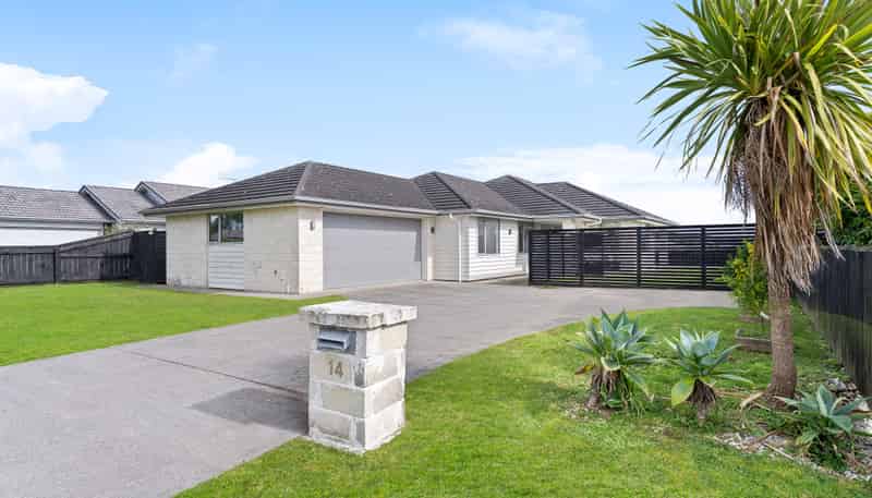 14 Hooton Drive, Huapai