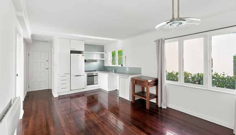 6/97 Shelly Beach Road, Herne Bay