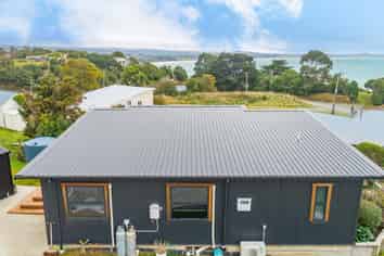 32A Tenby Street, Moeraki