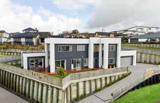 31 Sylvester Crescent, Flagstaff