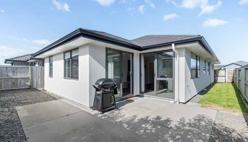 40 Hills View Drive, Papamoa