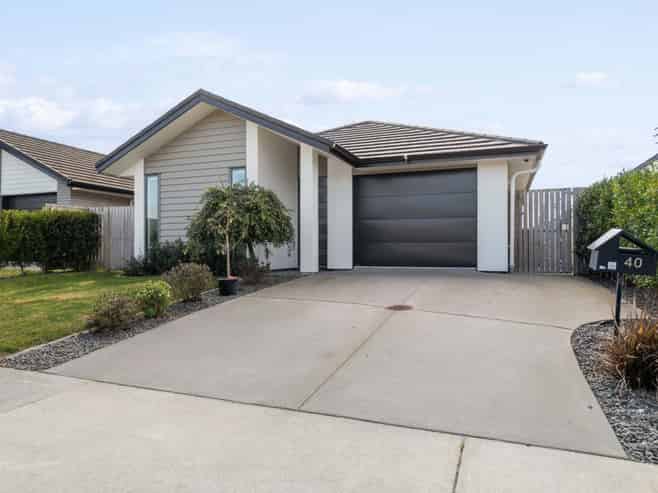 40 Hills View Drive, Papamoa