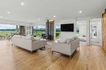 14 Hayes Road, West Melton