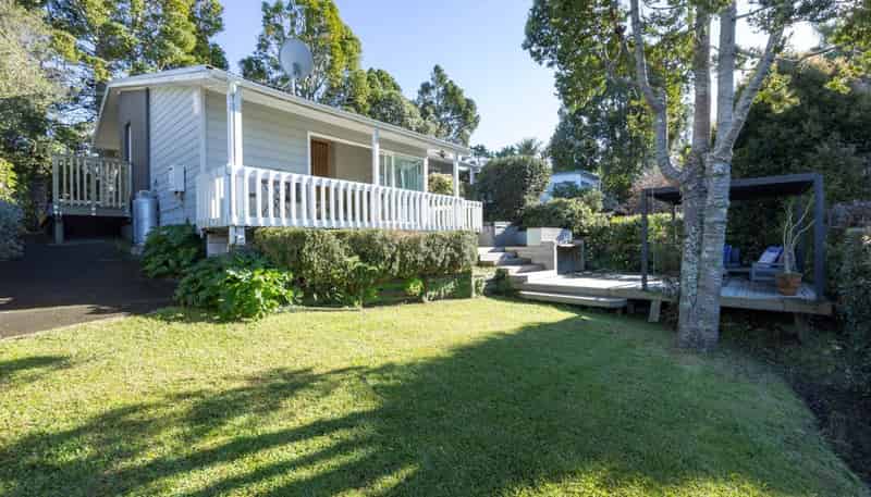 82 Kauri Point Road, Laingholm