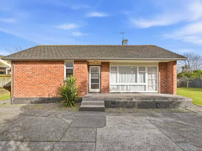 39 Fitzherbert Avenue, Springvale