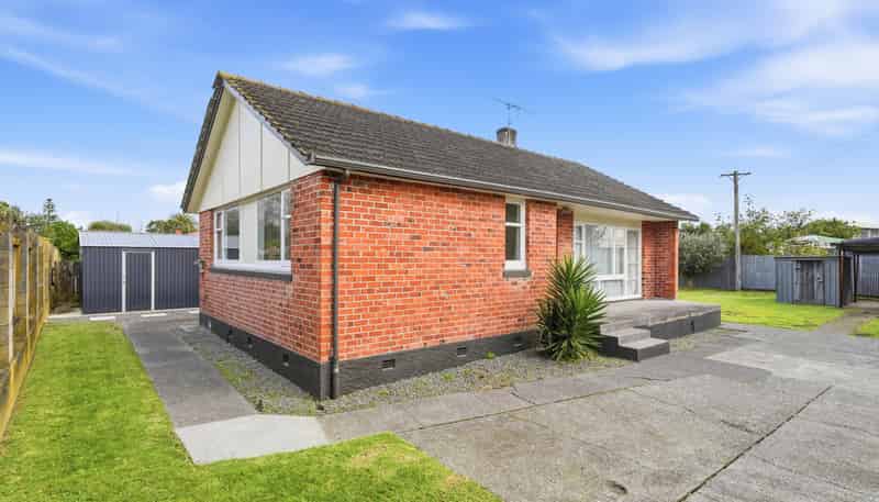 39 Fitzherbert Avenue, Springvale