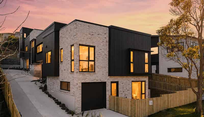 Lot 1, 2, 3/32 Lavery Place, Sunnynook