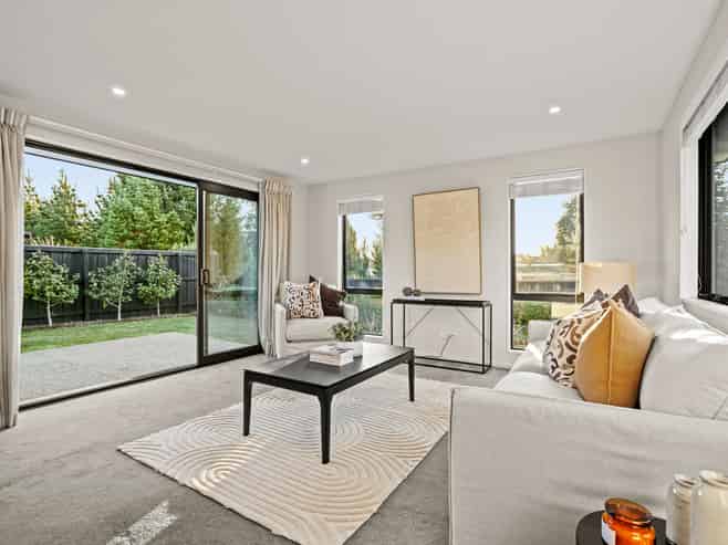 49 Quinn Crescent, Woodend