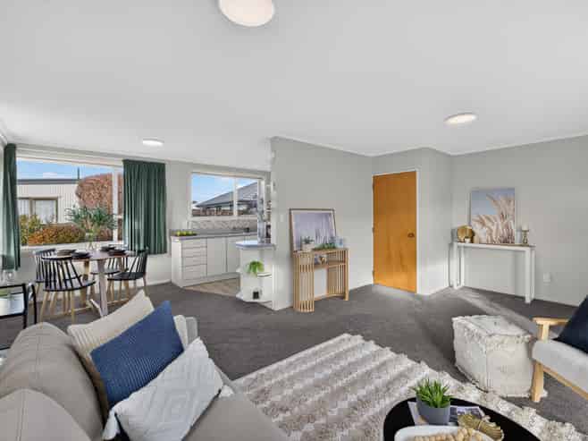 3 Royal Park Drive, Parklands