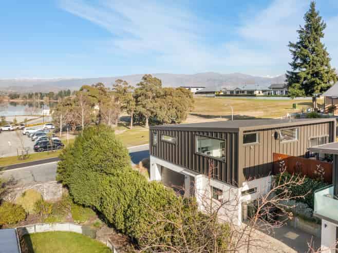 39 Melmore Terrace, Cromwell