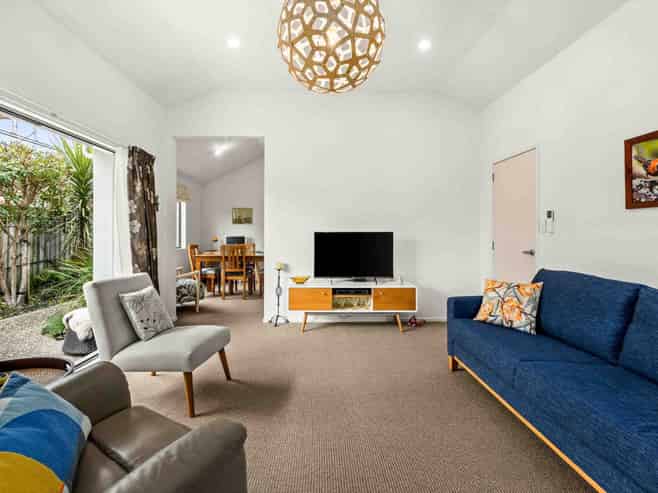 9A Chambers Street, Havelock North