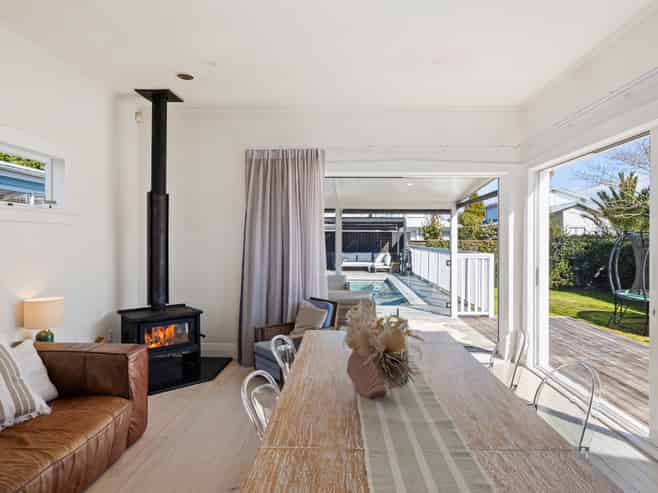 6 Verona Avenue, Mount Albert