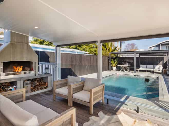 6 Verona Avenue, Mount Albert