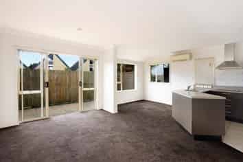 38/115 Grove Street, The Wood