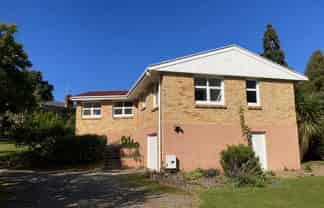60 Flynn Road, Hillcrest