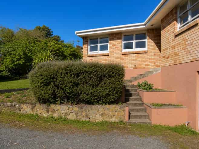 60 Flynn Road, Hillcrest