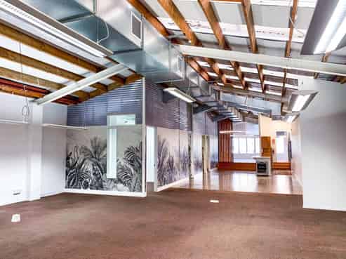 Flexible occupier opportunity next to CRL Station