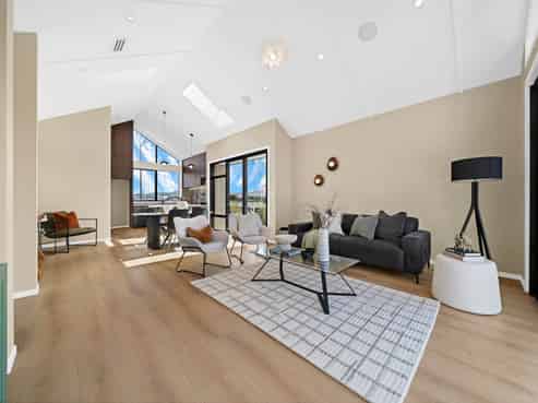 5 Meadows Drive, Clevedon