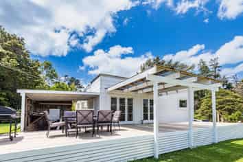4b Paranui Crescent, Tikipunga
