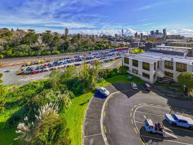 Scale Meets Flexibility in Parnell
