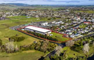 Versatile 4,937sqm industrial on 1.6ha site