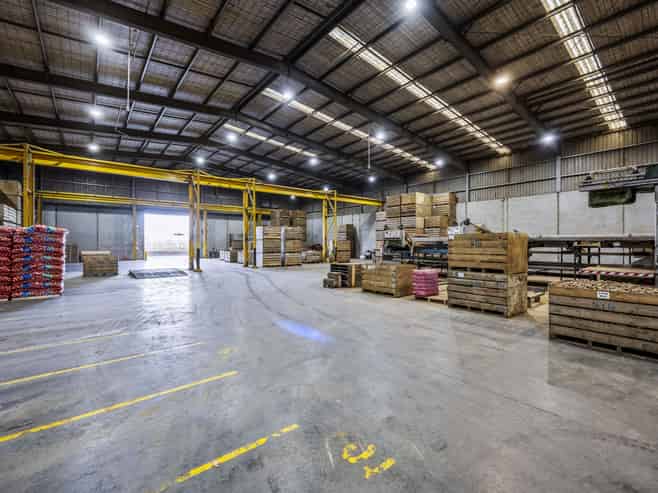 Versatile 5,041sqm industrial on 1.6ha site