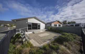 25 Motu-au Close, Manapouri