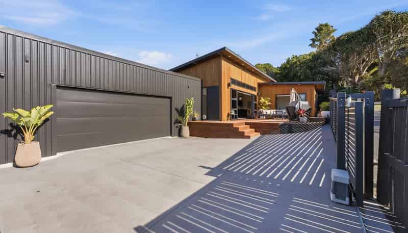 15 Lawry Street, Blagdon