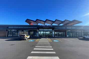 Top Tier Retail - Pinehill Centre