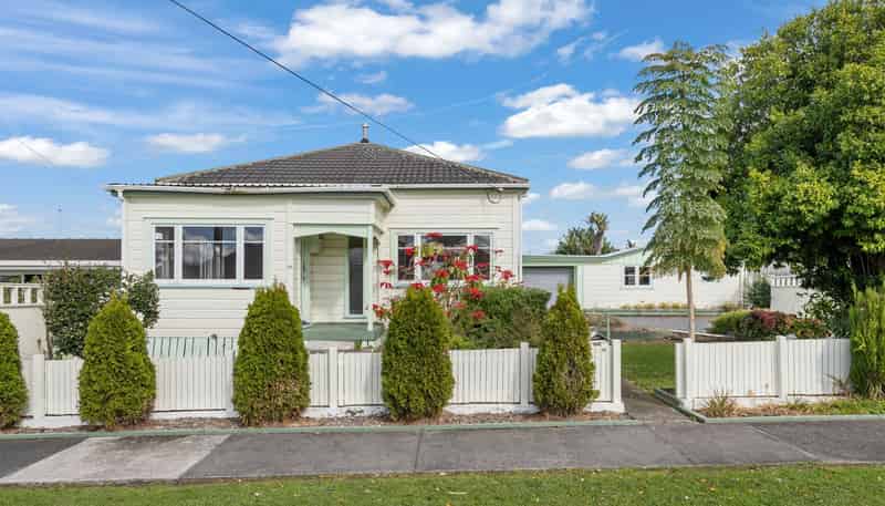 25 Central Avenue, Avenues