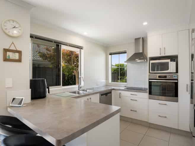 4/46 Sharp Road, Katikati