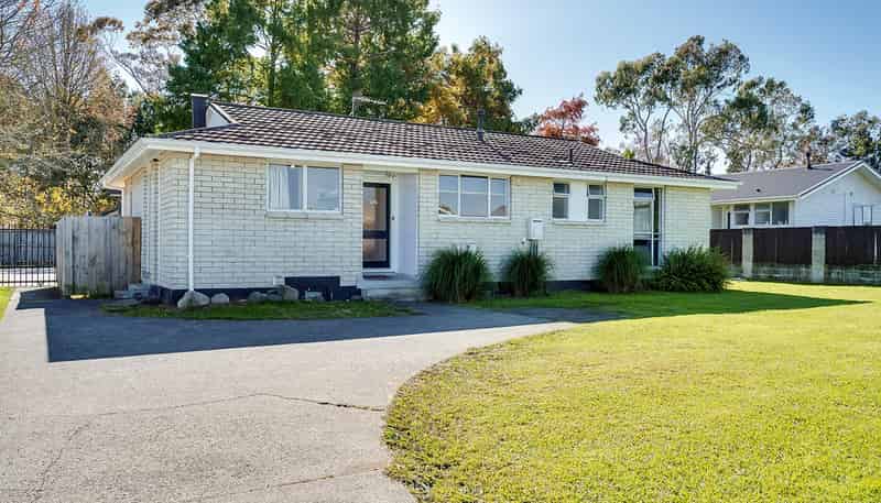 18 Snell Drive, Chartwell