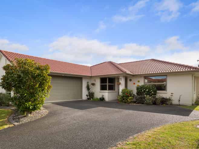 17 Ballantyne Way, Katikati